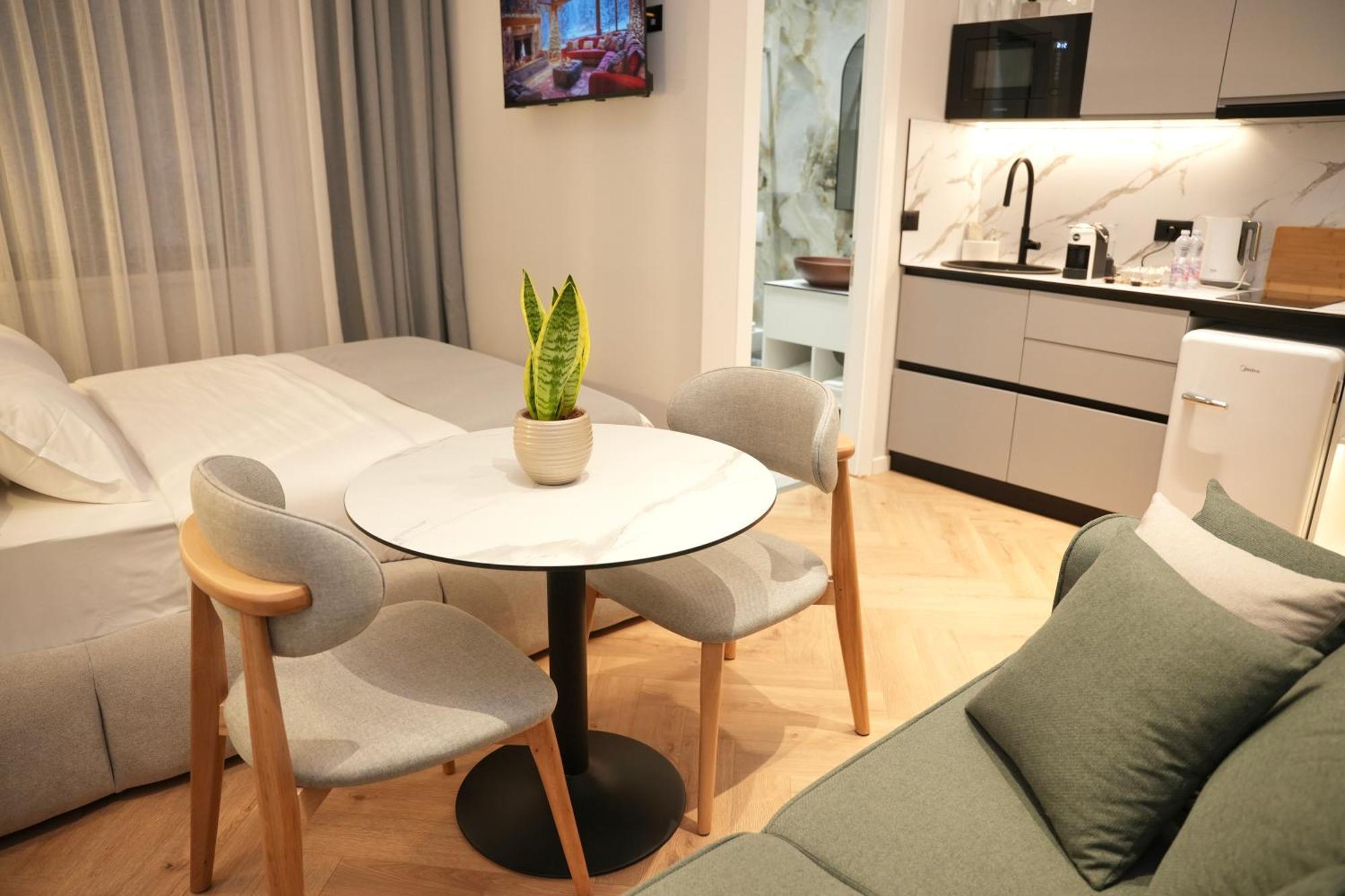 Nea Deluxe Apart-Hotel Tirana Exteriér fotografie